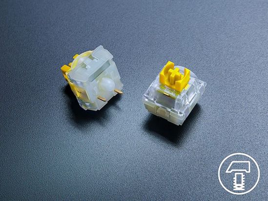 Fotografija izdelka Tipkovnica Razer BlackWidow V4 X, rumena stikala, Fortnite Edition, US