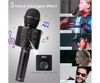 Fotografija izdelka BLOW PRM402 KARAOKE mikrofon z zvočnikom, 5W, brezžični, Bluetooth, Android + iOS, modulacija glasu, 1800mAh polnilna baterija, gumbi za upravljanje, USB / microSD / AUX, črn (Carbon Black)
